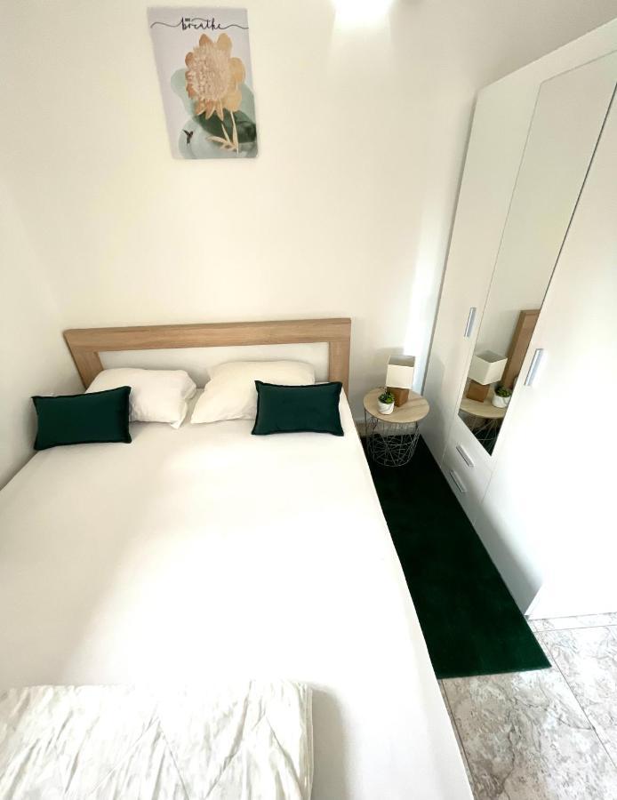 Apartment Vladan Kotor Buitenkant foto