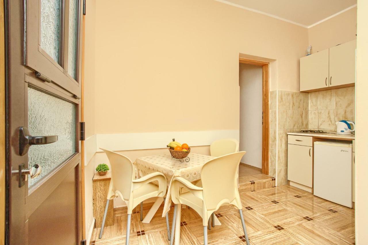 Apartment Vladan Kotor Buitenkant foto