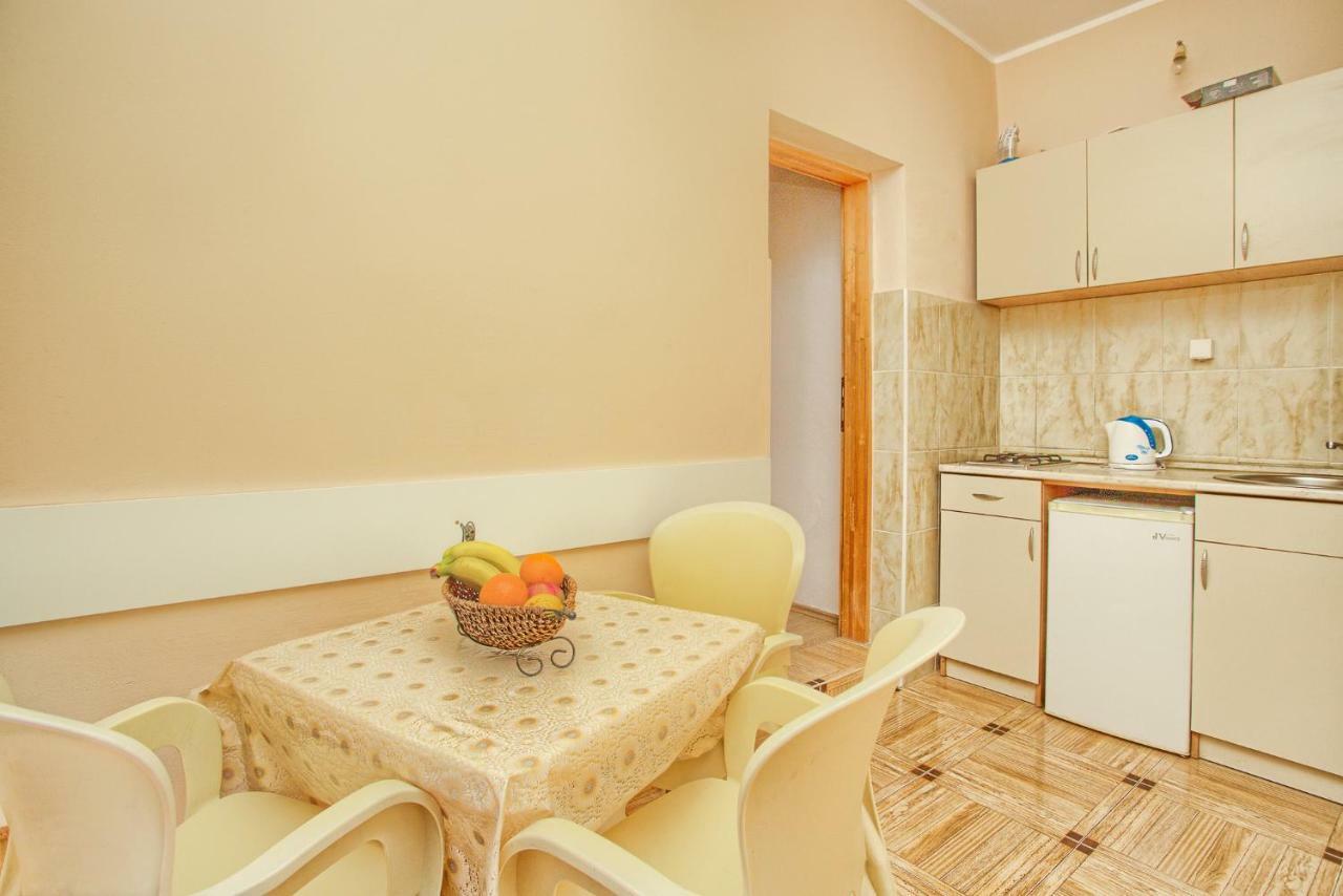 Apartment Vladan Kotor Buitenkant foto